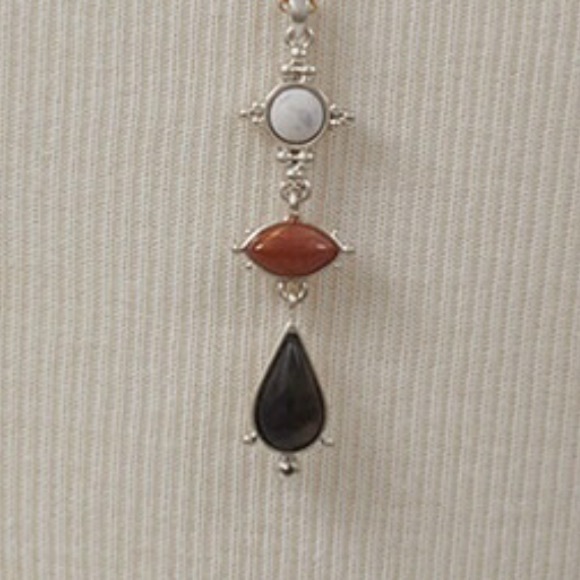 🎊HP🎊 Lucky Brand 3 in 1 Layered Stone Necklace* - Picture 5 of 6